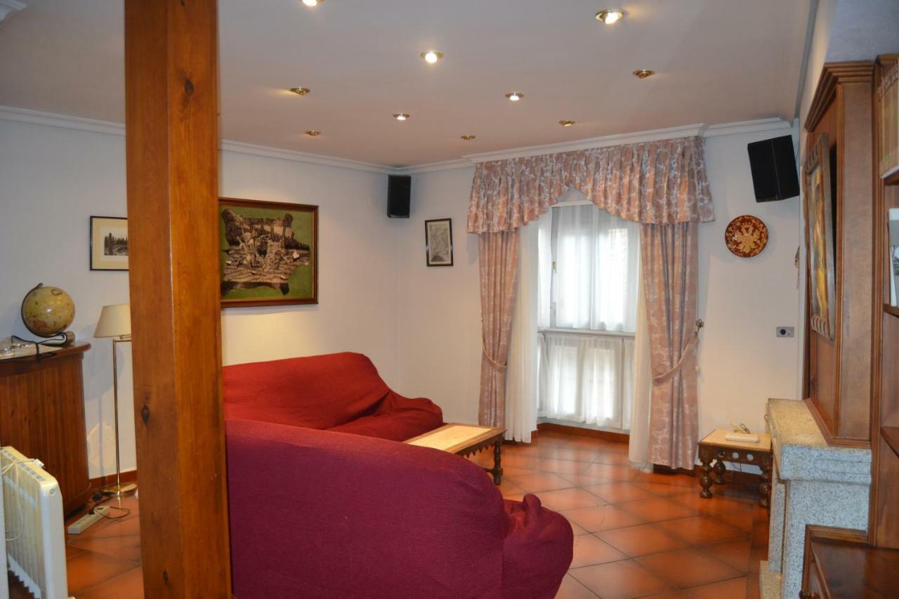 דירות טולדו Casa Santo Tome מראה חיצוני תמונה